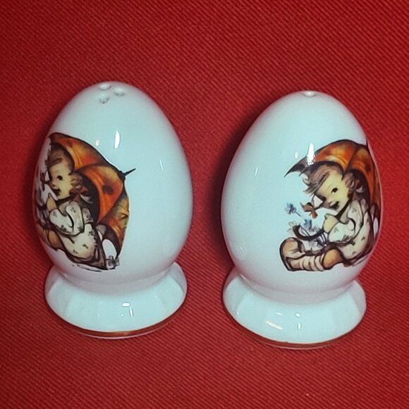 Umbrella Girl MJ Hummel Egg Shaped Mini Salt and Pepper Shakers - Picture 6 of 9